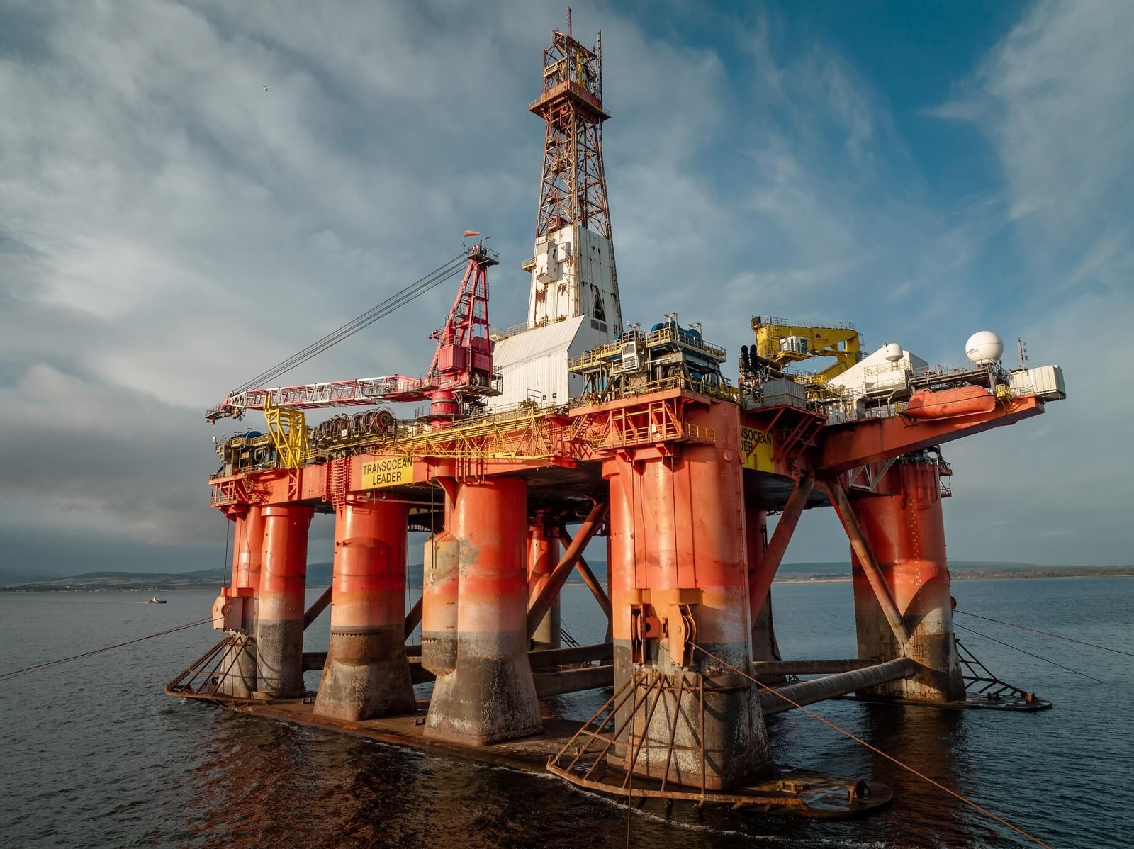 oil-drilling-platform-2022-11-17-14-33-53-utc.jpg